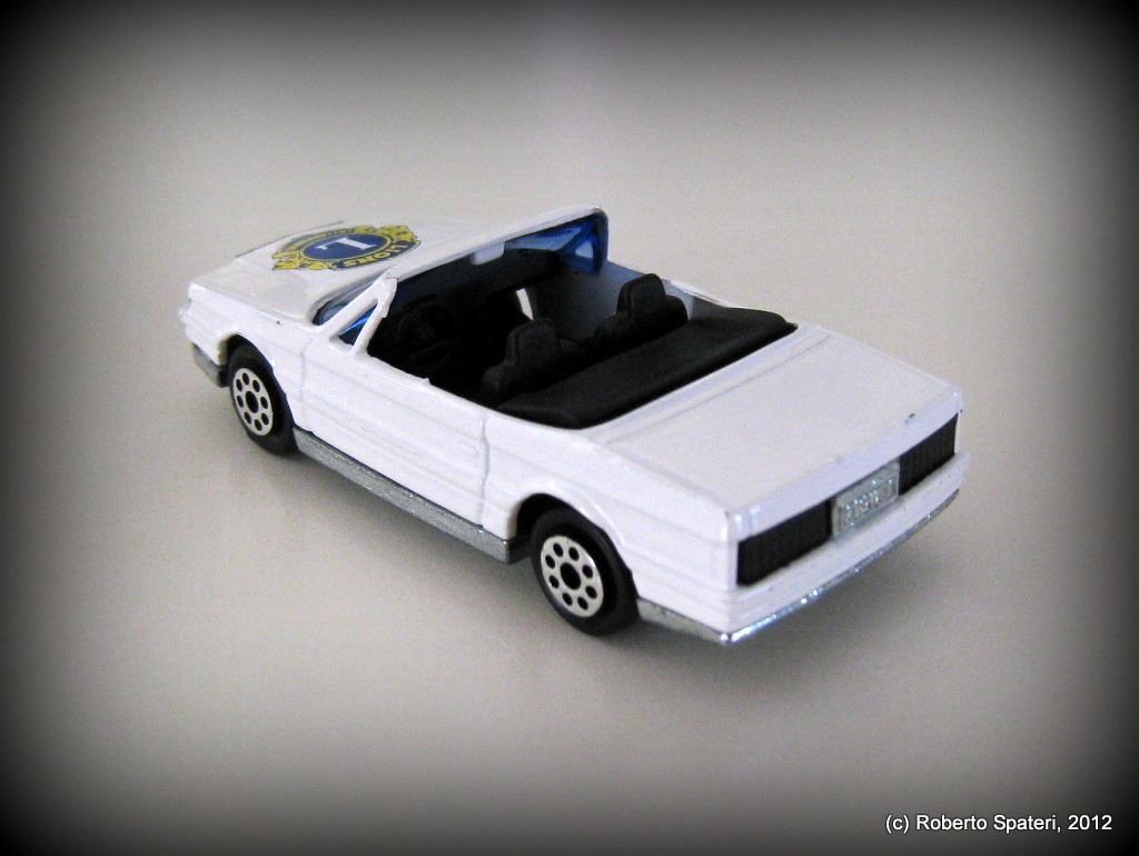 Majorette Cadillac Allante (n.253)